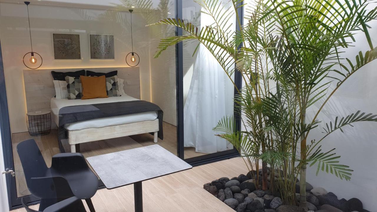 Home At Azores - Oasis House São Roque Екстериор снимка